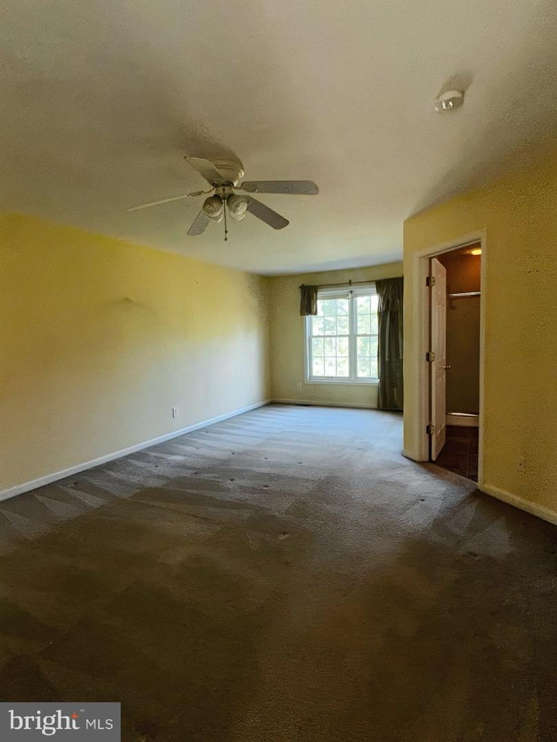 23055 SIR BARTON CT, RUTHER GLEN, Virginia 22546, 3 Bedrooms Bedrooms, ,2 BathroomsBathrooms,Residential,For sale,23055 SIR BARTON CT,VACV2008752 MLS # VACV2008752