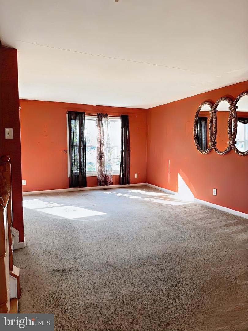 23055 SIR BARTON CT, RUTHER GLEN, Virginia 22546, 3 Bedrooms Bedrooms, ,2 BathroomsBathrooms,Residential,For sale,23055 SIR BARTON CT,VACV2008752 MLS # VACV2008752