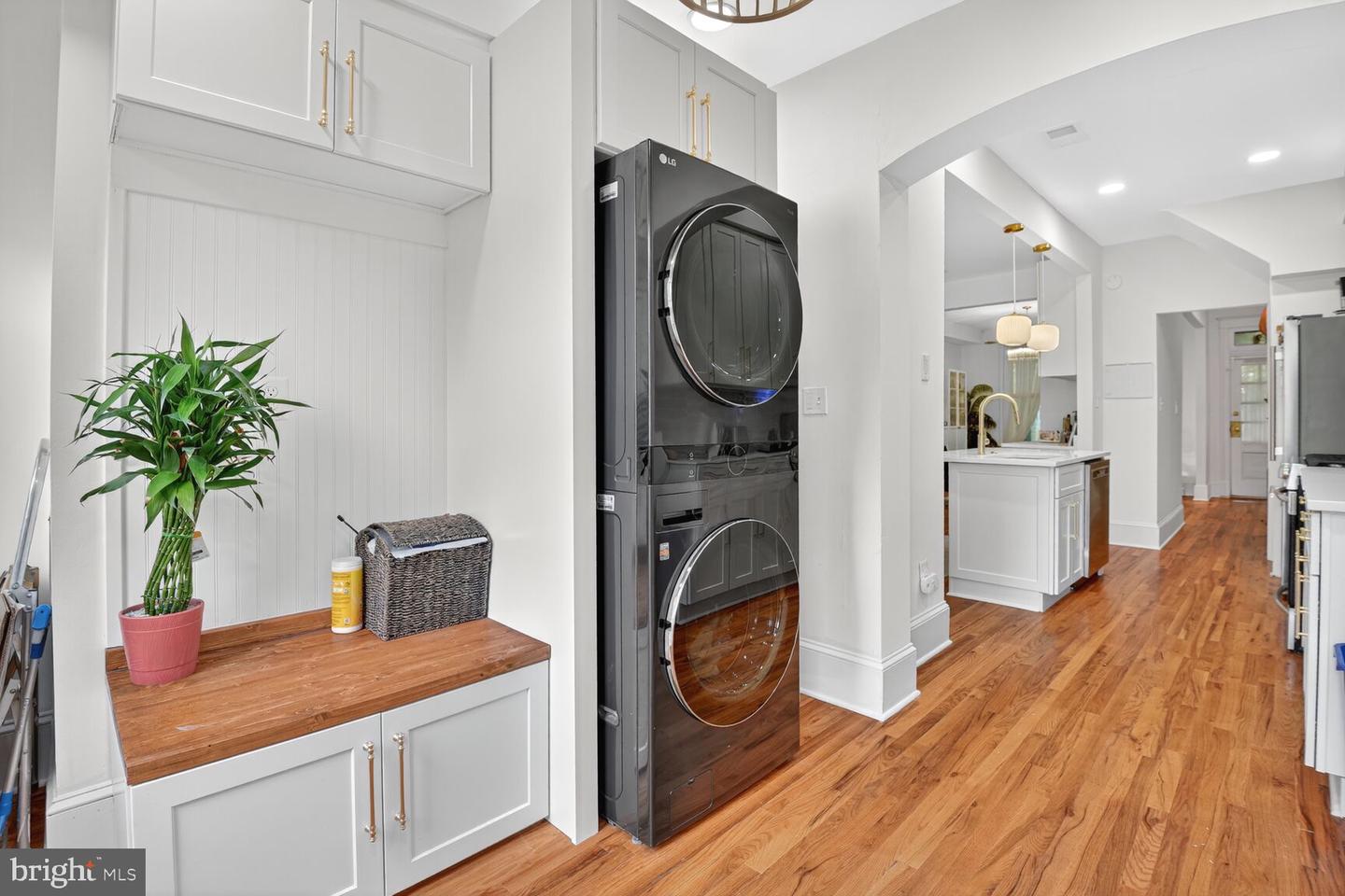 649 IRVING ST NW, WASHINGTON, District Of Columbia 20010, 4 Bedrooms Bedrooms, ,3 BathroomsBathrooms,Residential,For sale,649 IRVING ST NW,DCDC2216814 MLS # DCDC2216814