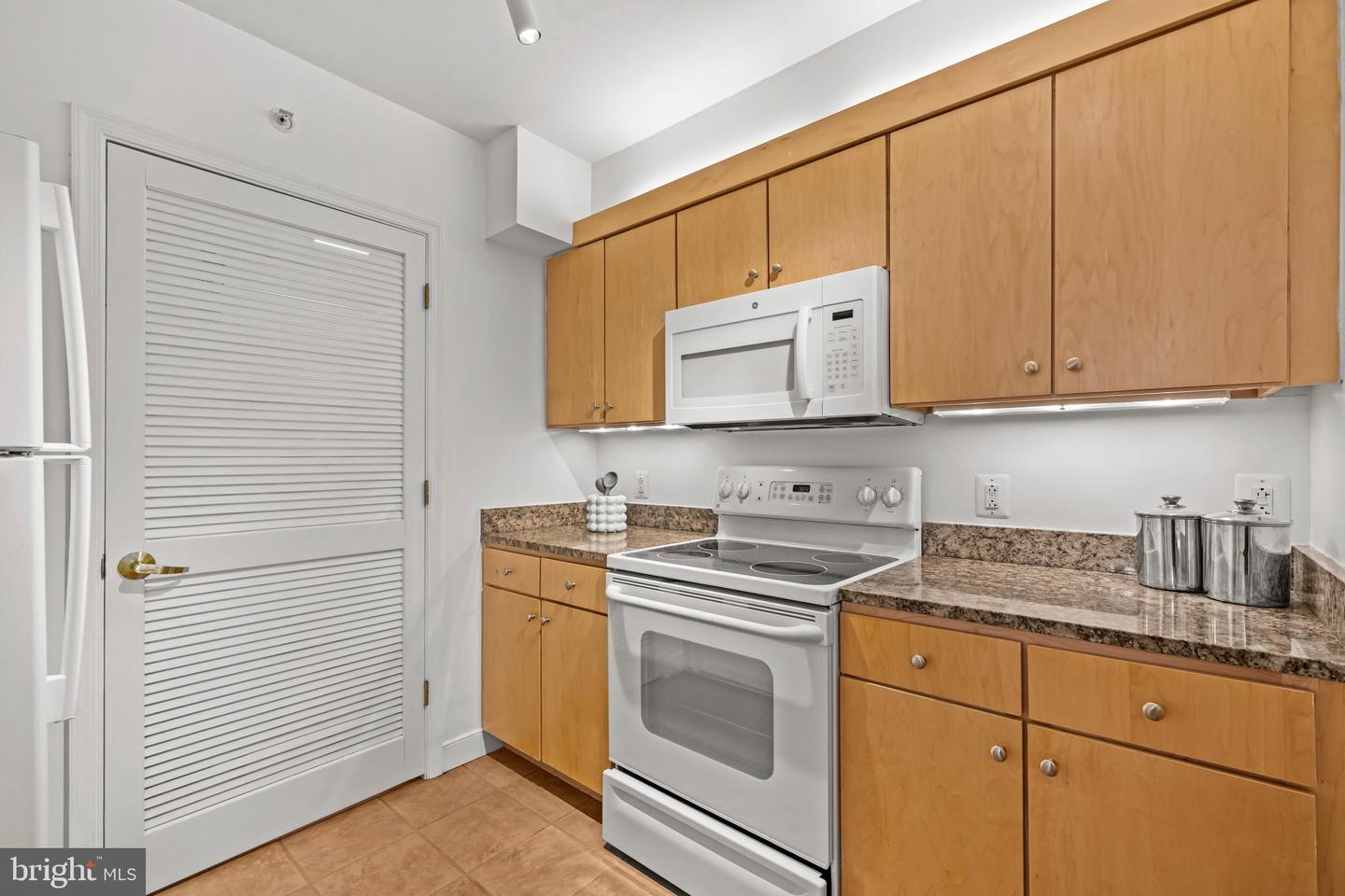 631 D ST NW #632, WASHINGTON, District Of Columbia 20004, 1 Bedroom Bedrooms, ,1 BathroomBathrooms,Residential,For sale,631 D ST NW #632,DCDC2216842 MLS # DCDC2216842