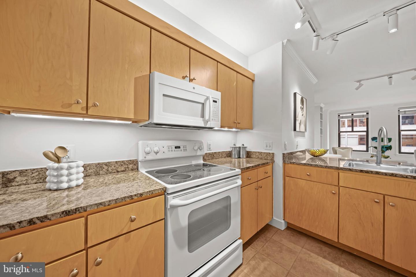 631 D ST NW #632, WASHINGTON, District Of Columbia 20004, 1 Bedroom Bedrooms, ,1 BathroomBathrooms,Residential,For sale,631 D ST NW #632,DCDC2216842 MLS # DCDC2216842