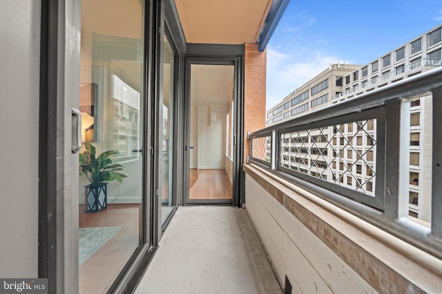 631 D ST NW #632, WASHINGTON, District Of Columbia 20004, 1 Bedroom Bedrooms, ,1 BathroomBathrooms,Residential,For sale,631 D ST NW #632,DCDC2216842 MLS # DCDC2216842