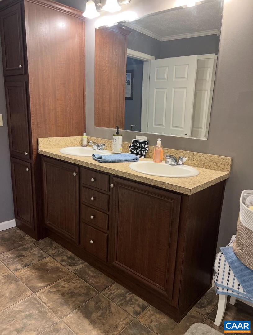 31072 LUMBER RD, LOCUST GROVE, Virginia 22508, 4 Bedrooms Bedrooms, ,2 BathroomsBathrooms,Residential,For sale,31072 LUMBER RD,668253 MLS # 668253