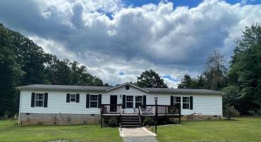 31072 LUMBER RD, LOCUST GROVE, Virginia 22508, 4 Bedrooms Bedrooms, ,2 BathroomsBathrooms,Residential,For sale,31072 LUMBER RD,668253 MLS # 668253