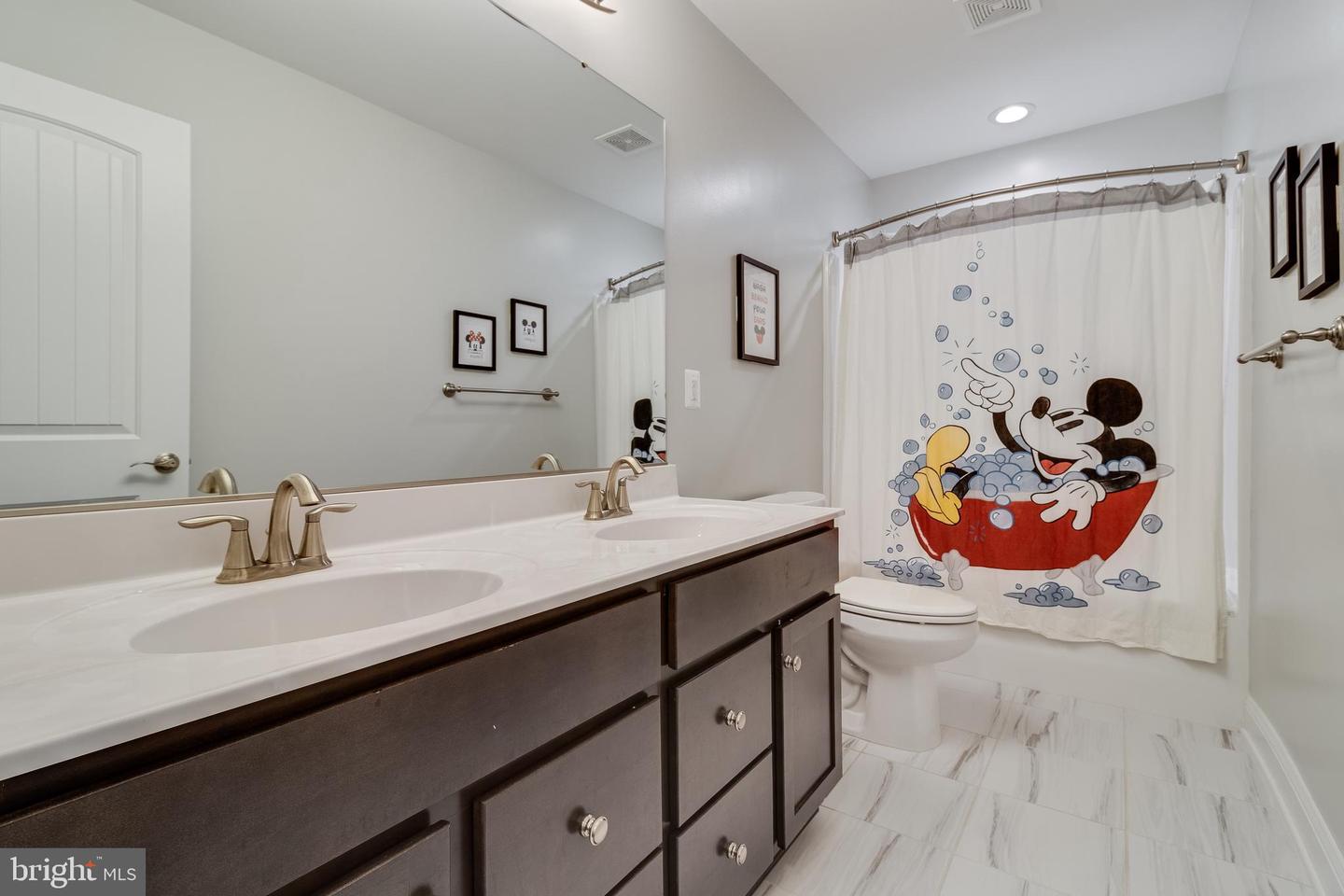 11010 WISTERIA LN, KING GEORGE, Virginia 22485, 4 Bedrooms Bedrooms, ,3 BathroomsBathrooms,Residential,For sale,11010 WISTERIA LN,VAKG2006934 MLS # VAKG2006934
