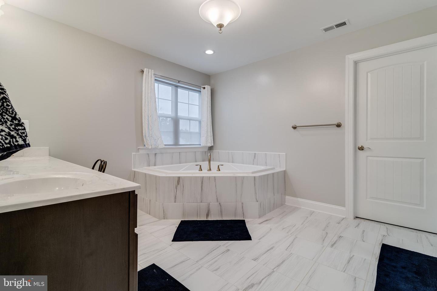 11010 WISTERIA LN, KING GEORGE, Virginia 22485, 4 Bedrooms Bedrooms, ,3 BathroomsBathrooms,Residential,For sale,11010 WISTERIA LN,VAKG2006934 MLS # VAKG2006934