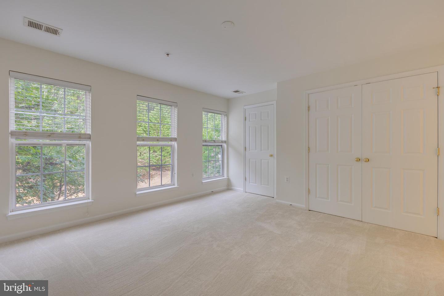 6066 ASTER HAVEN CIR, HAYMARKET, Virginia 20169, 3 Bedrooms Bedrooms, ,2 BathroomsBathrooms,Residential,For sale,6066 ASTER HAVEN CIR,VAPW2097840 MLS # VAPW2097840