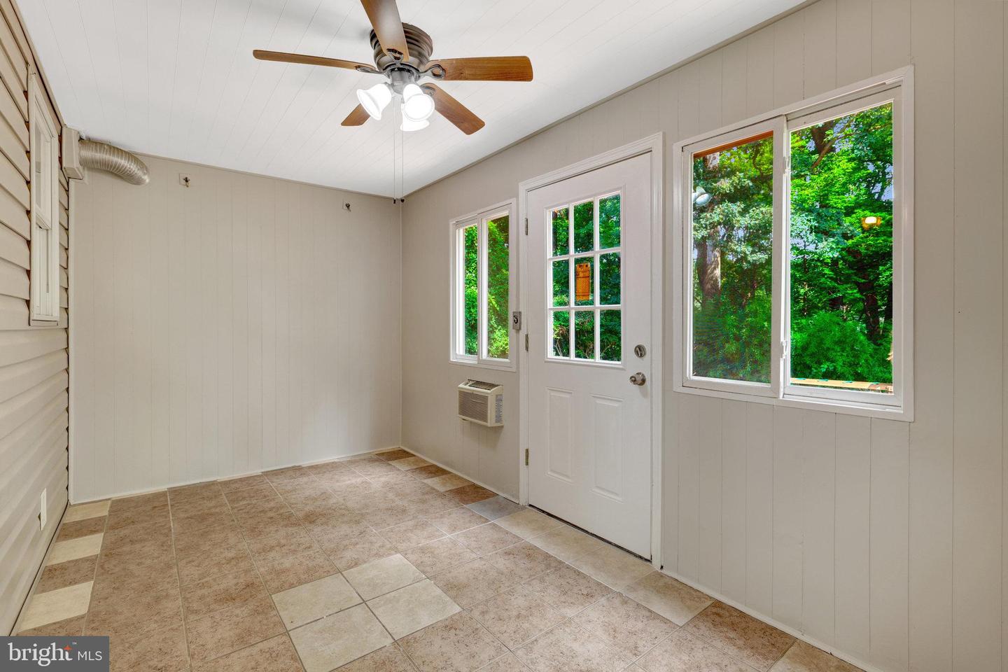 7004 CHESTNUT AVE, FALLS CHURCH, Virginia 22042, 5 Bedrooms Bedrooms, ,3 BathroomsBathrooms,Residential,For sale,7004 CHESTNUT AVE,VAFX2256492 MLS # VAFX2256492