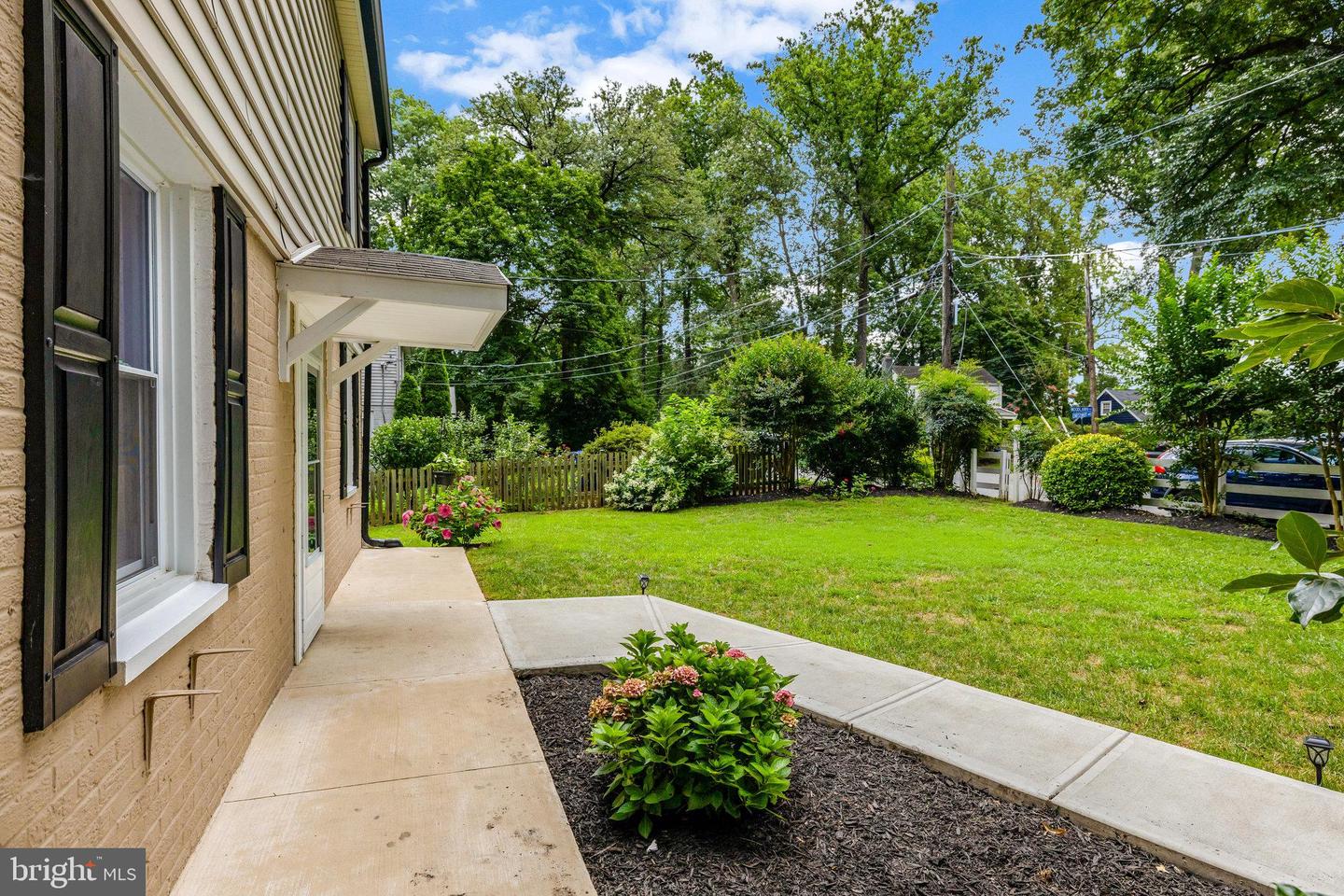 7004 CHESTNUT AVE, FALLS CHURCH, Virginia 22042, 5 Bedrooms Bedrooms, ,3 BathroomsBathrooms,Residential,For sale,7004 CHESTNUT AVE,VAFX2256492 MLS # VAFX2256492