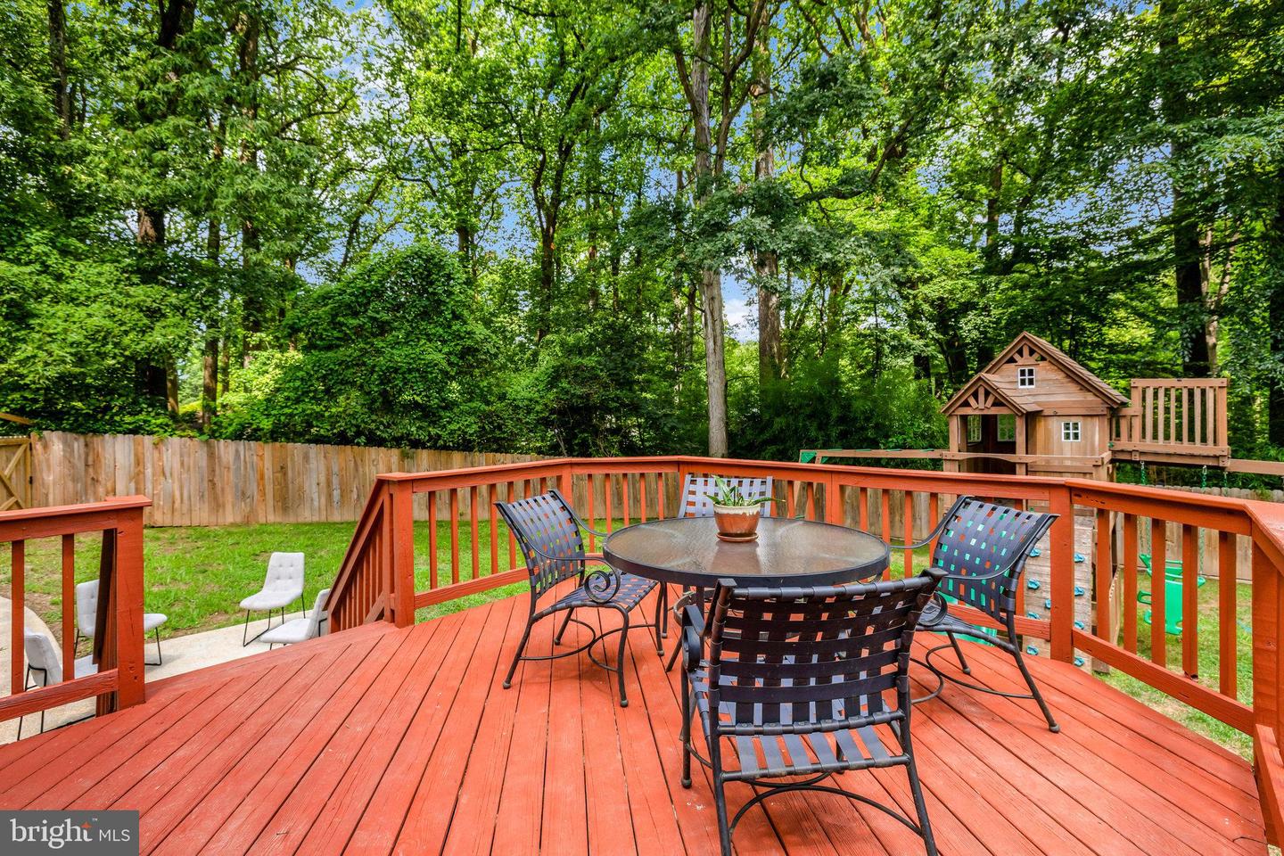 7004 CHESTNUT AVE, FALLS CHURCH, Virginia 22042, 5 Bedrooms Bedrooms, ,3 BathroomsBathrooms,Residential,For sale,7004 CHESTNUT AVE,VAFX2256492 MLS # VAFX2256492