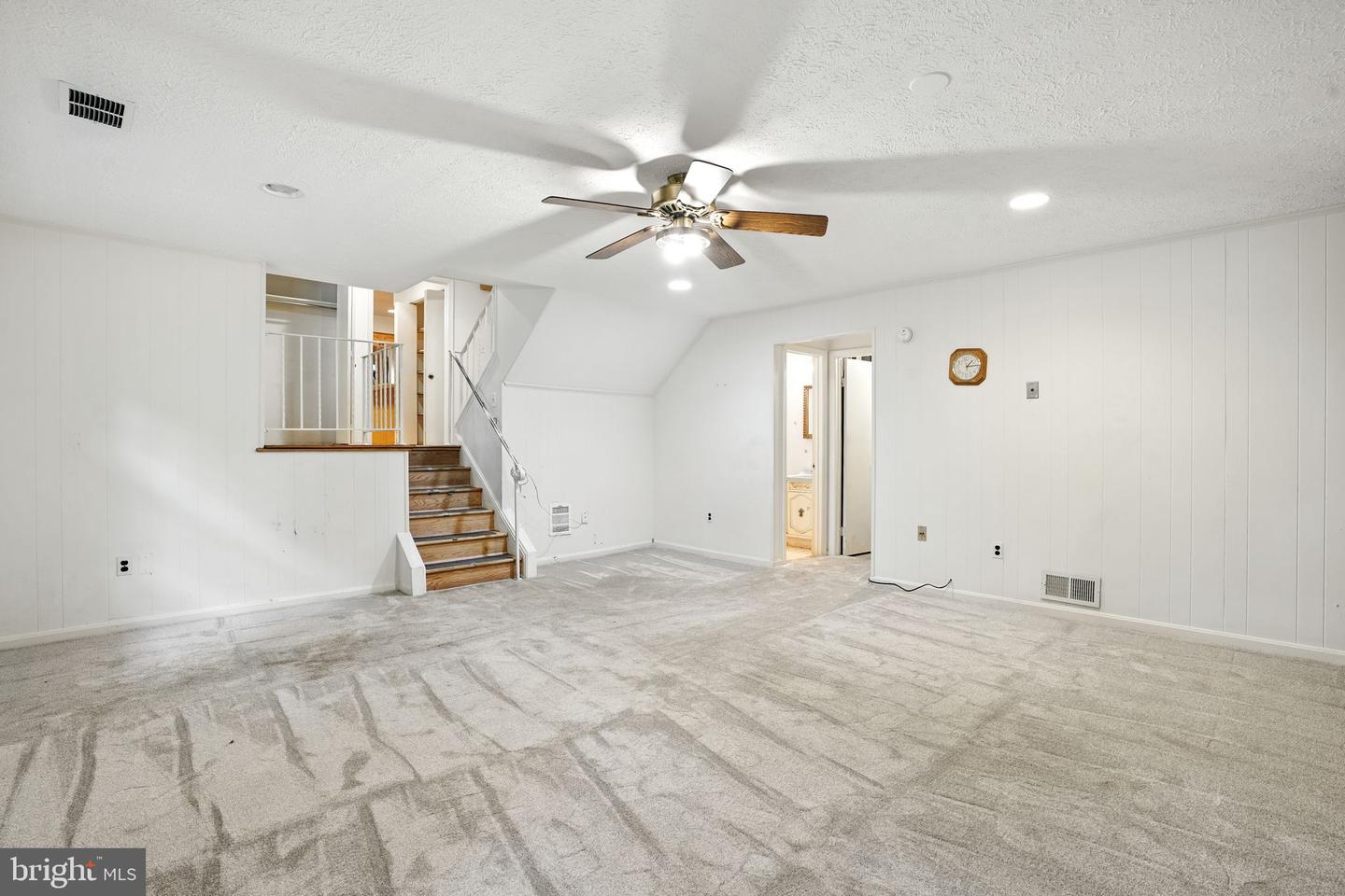 2359 TUMBLETREE WAY, RESTON, Virginia 20191, 5 Bedrooms Bedrooms, ,2 BathroomsBathrooms,Residential,For sale,2359 TUMBLETREE WAY,VAFX2258304 MLS # VAFX2258304