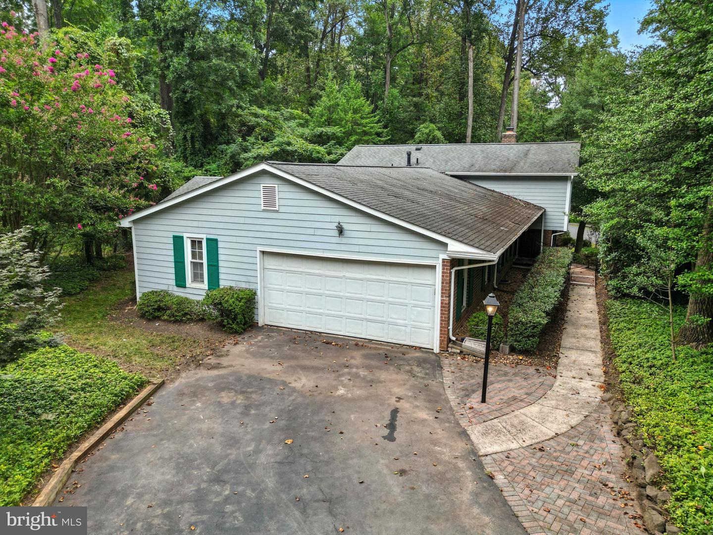 2359 TUMBLETREE WAY, RESTON, Virginia 20191, 5 Bedrooms Bedrooms, ,2 BathroomsBathrooms,Residential,For sale,2359 TUMBLETREE WAY,VAFX2258304 MLS # VAFX2258304