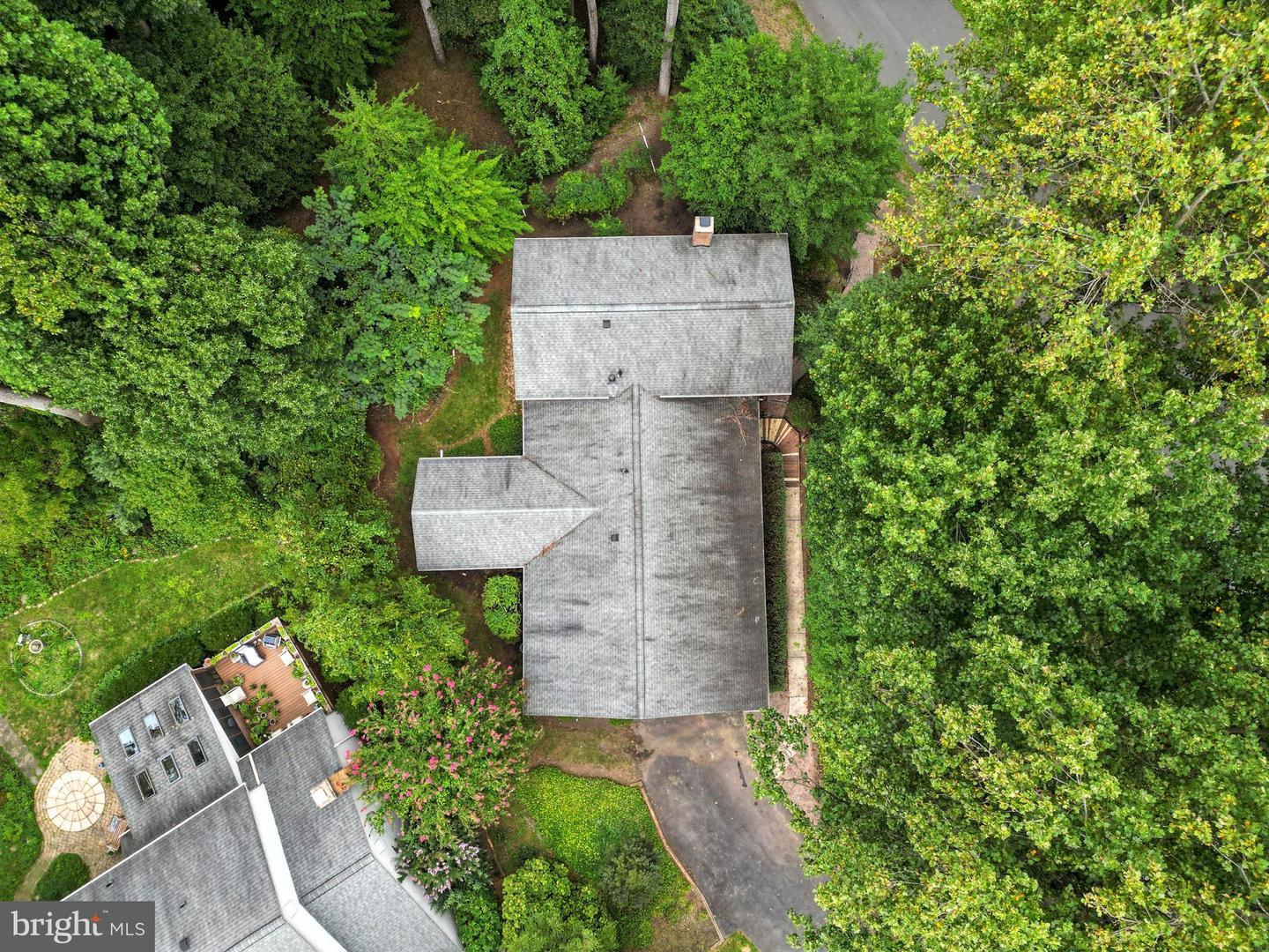 2359 TUMBLETREE WAY, RESTON, Virginia 20191, 5 Bedrooms Bedrooms, ,2 BathroomsBathrooms,Residential,For sale,2359 TUMBLETREE WAY,VAFX2258304 MLS # VAFX2258304