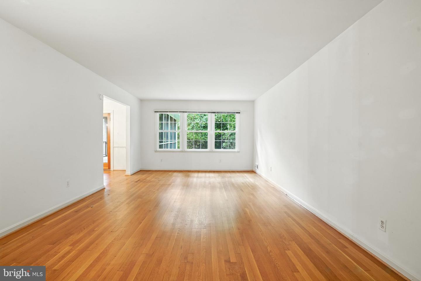 2359 TUMBLETREE WAY, RESTON, Virginia 20191, 5 Bedrooms Bedrooms, ,2 BathroomsBathrooms,Residential,For sale,2359 TUMBLETREE WAY,VAFX2258304 MLS # VAFX2258304