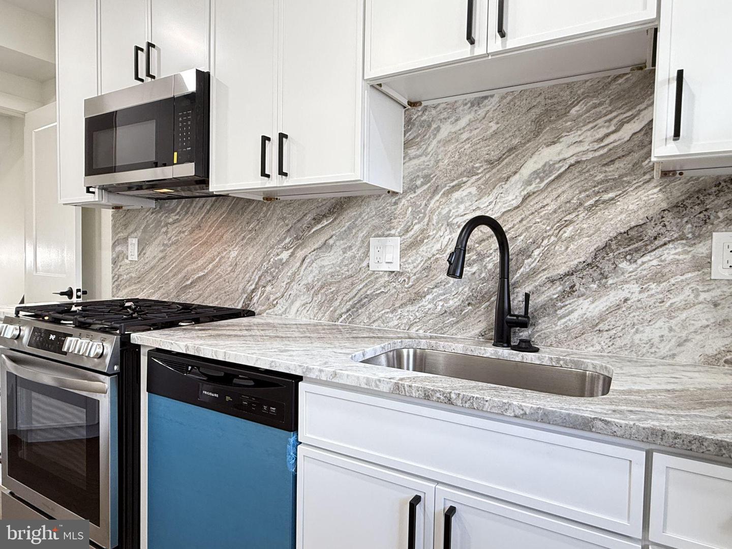 38 CRITTENDEN ST NE, WASHINGTON, District Of Columbia 20011, 3 Bedrooms Bedrooms, ,2 BathroomsBathrooms,Residential,For sale,38 CRITTENDEN ST NE,DCDC2213822 MLS # DCDC2213822