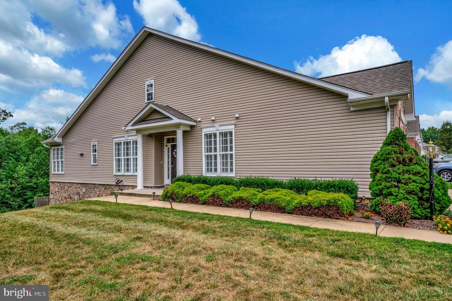 960 CADMUS DR, FREDERICKSBURG, Virginia 22401, 3 Bedrooms Bedrooms, ,3 BathroomsBathrooms,Residential,For sale,960 CADMUS DR,VAFB2008744 MLS # VAFB2008744
