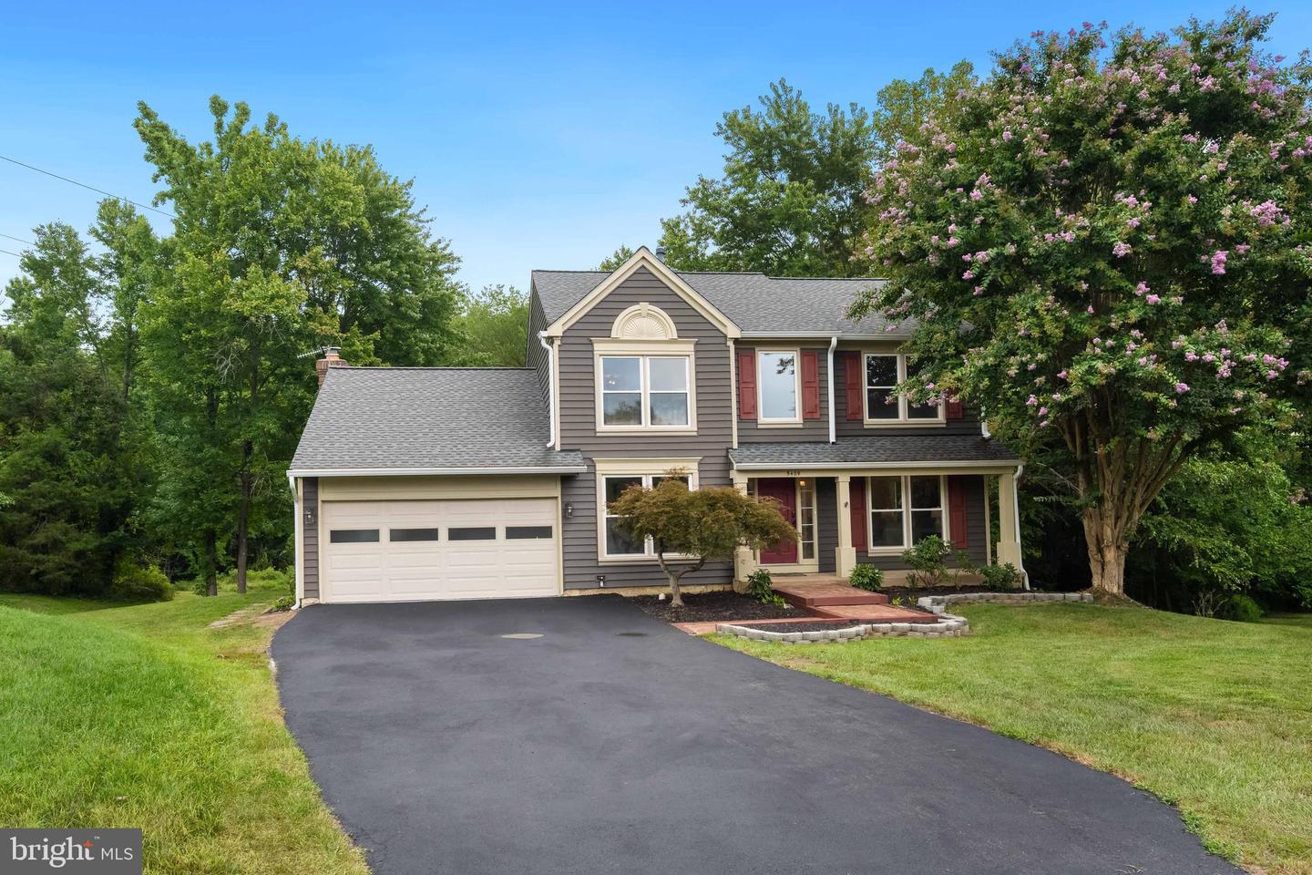 5409 HONEY BROOK CT, FAIRFAX, Virginia 22030, 4 Bedrooms Bedrooms, ,3 BathroomsBathrooms,Residential,For sale,5409 HONEY BROOK CT,VAFX2261016 MLS # VAFX2261016