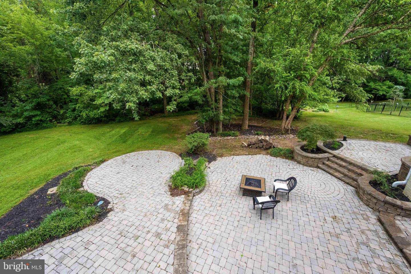 5409 HONEY BROOK CT, FAIRFAX, Virginia 22030, 4 Bedrooms Bedrooms, ,3 BathroomsBathrooms,Residential,For sale,5409 HONEY BROOK CT,VAFX2261016 MLS # VAFX2261016
