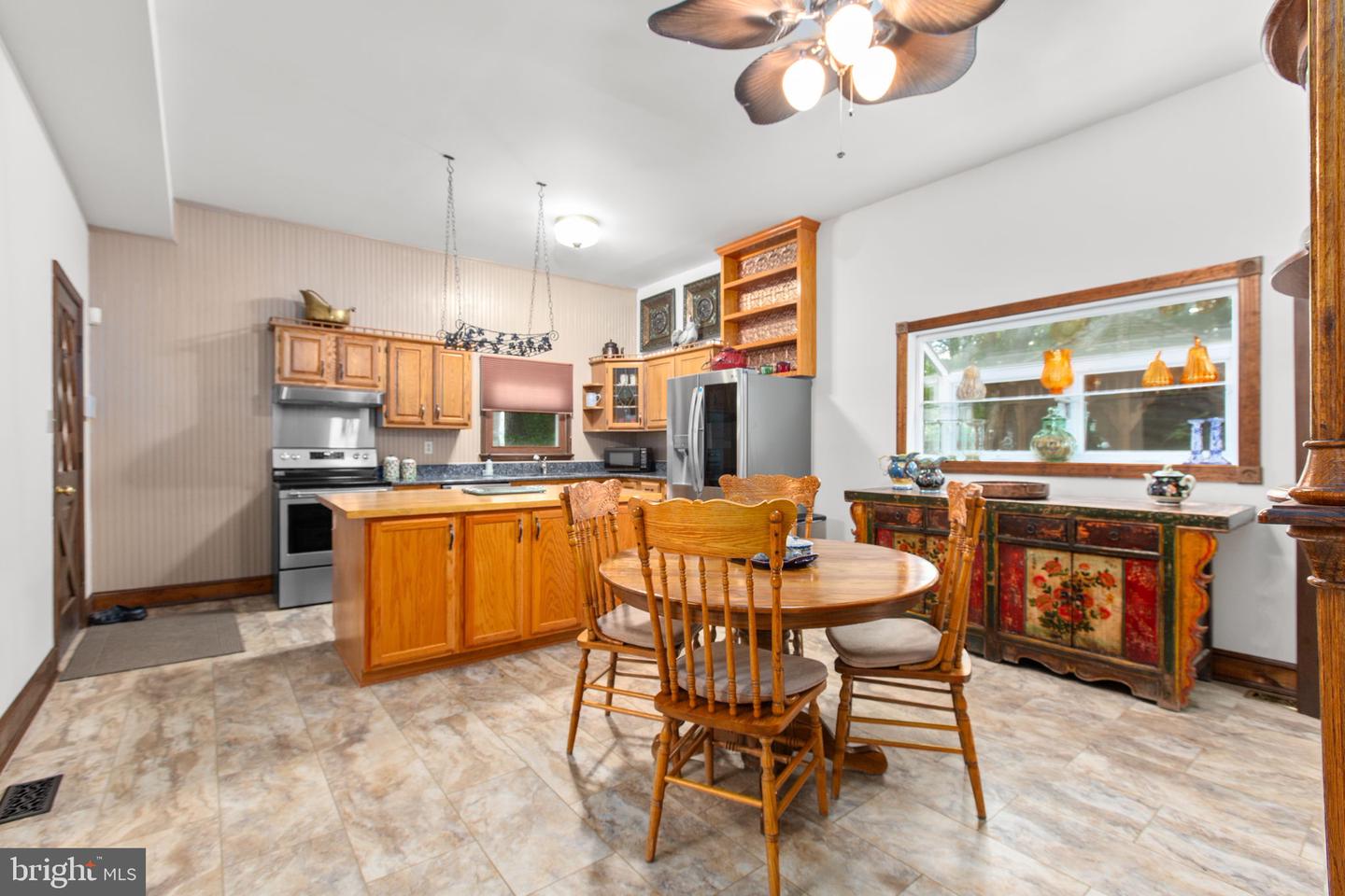 66 ESTATE ROW, STAFFORD, Virginia 22554, 4 Bedrooms Bedrooms, ,2 BathroomsBathrooms,Residential,For sale,66 ESTATE ROW,VAST2041856 MLS # VAST2041856