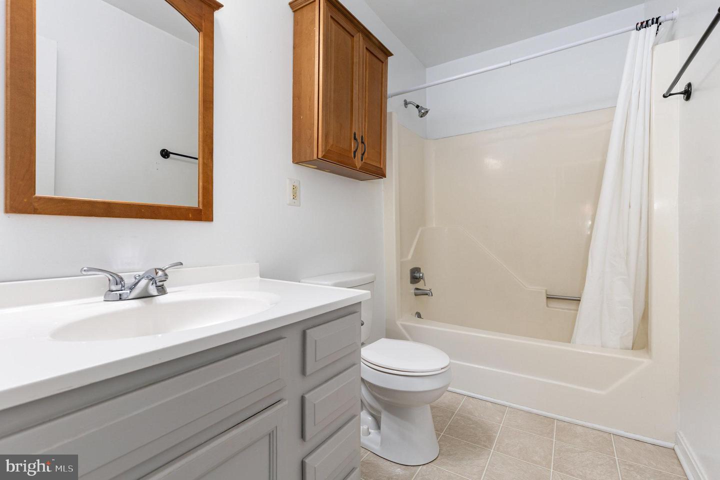 2416 LAFAYETTE BLVD, FREDERICKSBURG, Virginia 22401, 2 Bedrooms Bedrooms, ,1 BathroomBathrooms,Residential,For sale,2416 LAFAYETTE BLVD,VAFB2008822 MLS # VAFB2008822