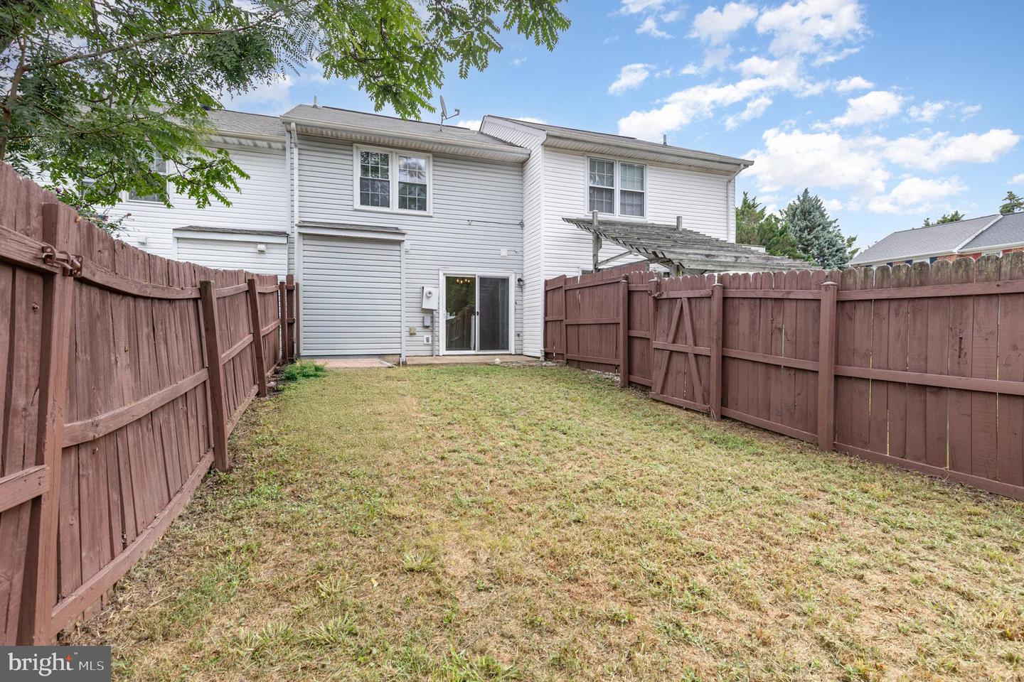 2416 LAFAYETTE BLVD, FREDERICKSBURG, Virginia 22401, 2 Bedrooms Bedrooms, ,1 BathroomBathrooms,Residential,For sale,2416 LAFAYETTE BLVD,VAFB2008822 MLS # VAFB2008822