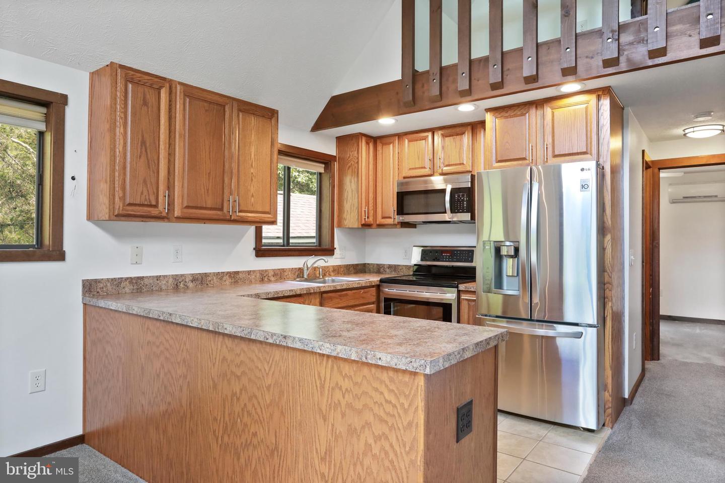 59 W EAGLEWOOD LN, MOUNT JACKSON, Virginia 22842, 3 Bedrooms Bedrooms, ,2 BathroomsBathrooms,Residential,For sale,59 W EAGLEWOOD LN,VASH2012318 MLS # VASH2012318
