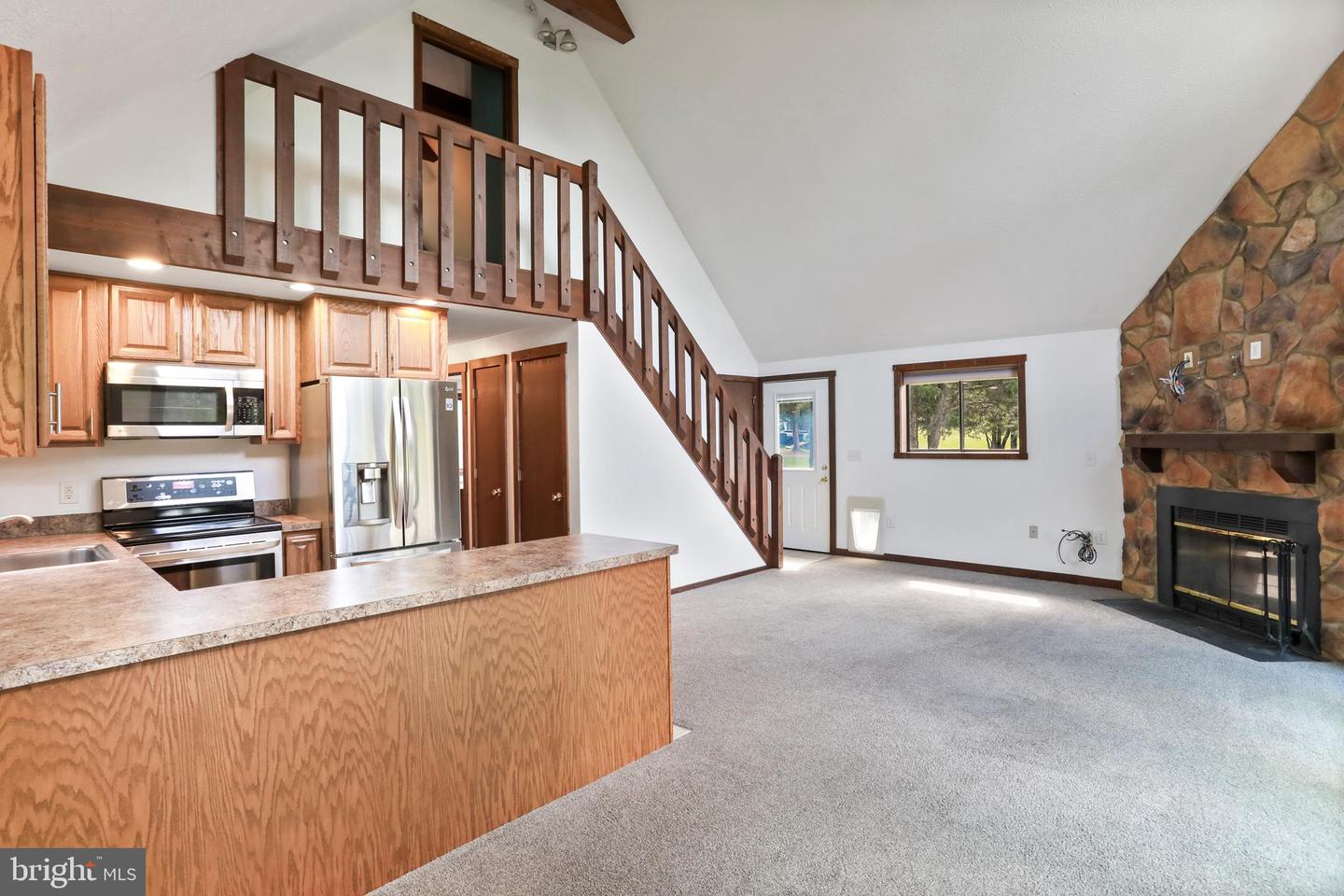 59 W EAGLEWOOD LN, MOUNT JACKSON, Virginia 22842, 3 Bedrooms Bedrooms, ,2 BathroomsBathrooms,Residential,For sale,59 W EAGLEWOOD LN,VASH2012318 MLS # VASH2012318