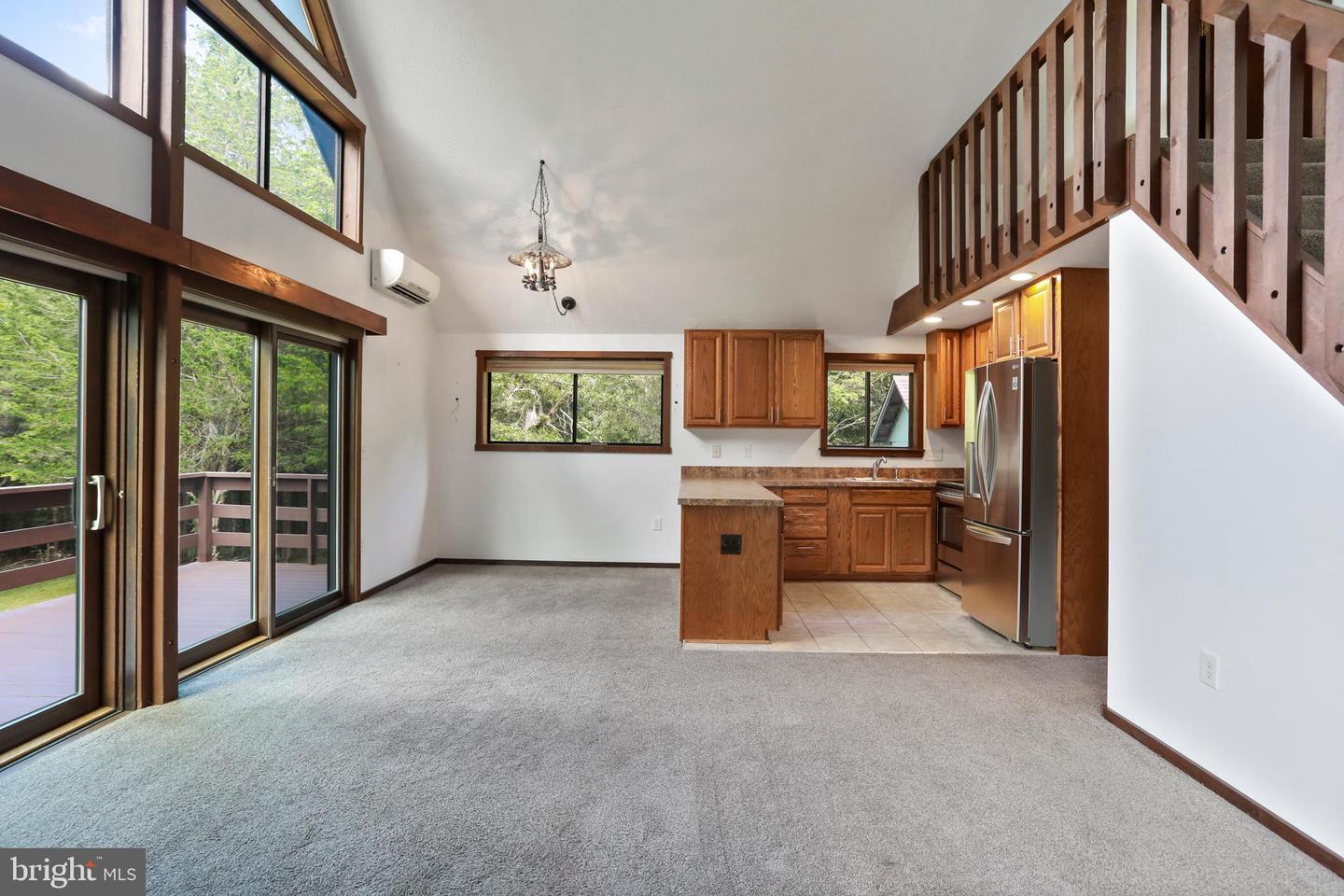 59 W EAGLEWOOD LN, MOUNT JACKSON, Virginia 22842, 3 Bedrooms Bedrooms, ,2 BathroomsBathrooms,Residential,For sale,59 W EAGLEWOOD LN,VASH2012318 MLS # VASH2012318
