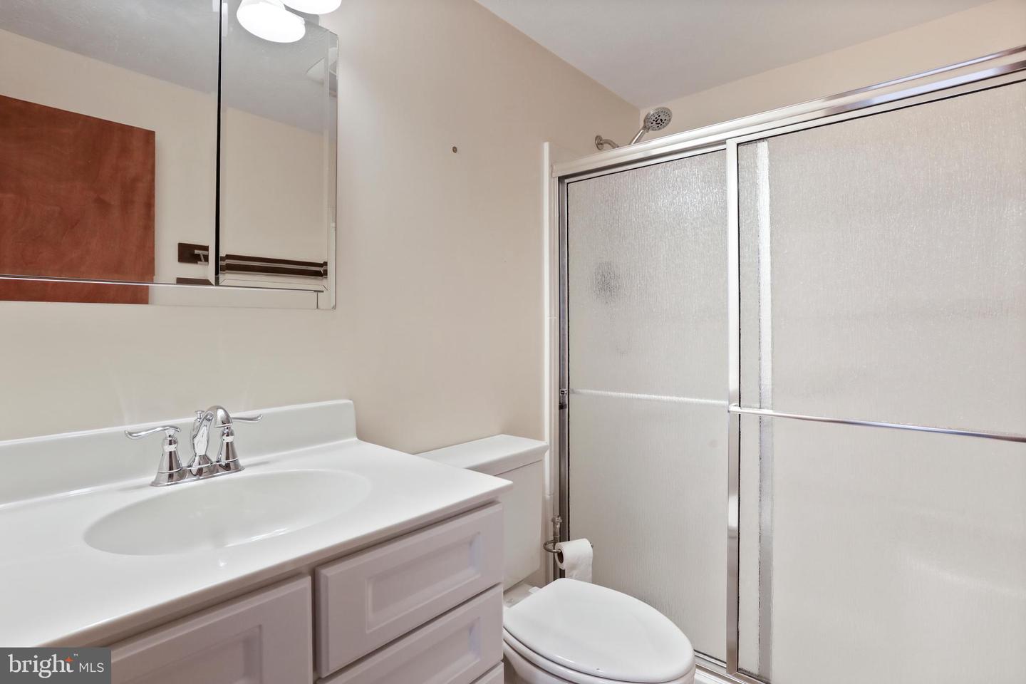 59 W EAGLEWOOD LN, MOUNT JACKSON, Virginia 22842, 3 Bedrooms Bedrooms, ,2 BathroomsBathrooms,Residential,For sale,59 W EAGLEWOOD LN,VASH2012318 MLS # VASH2012318
