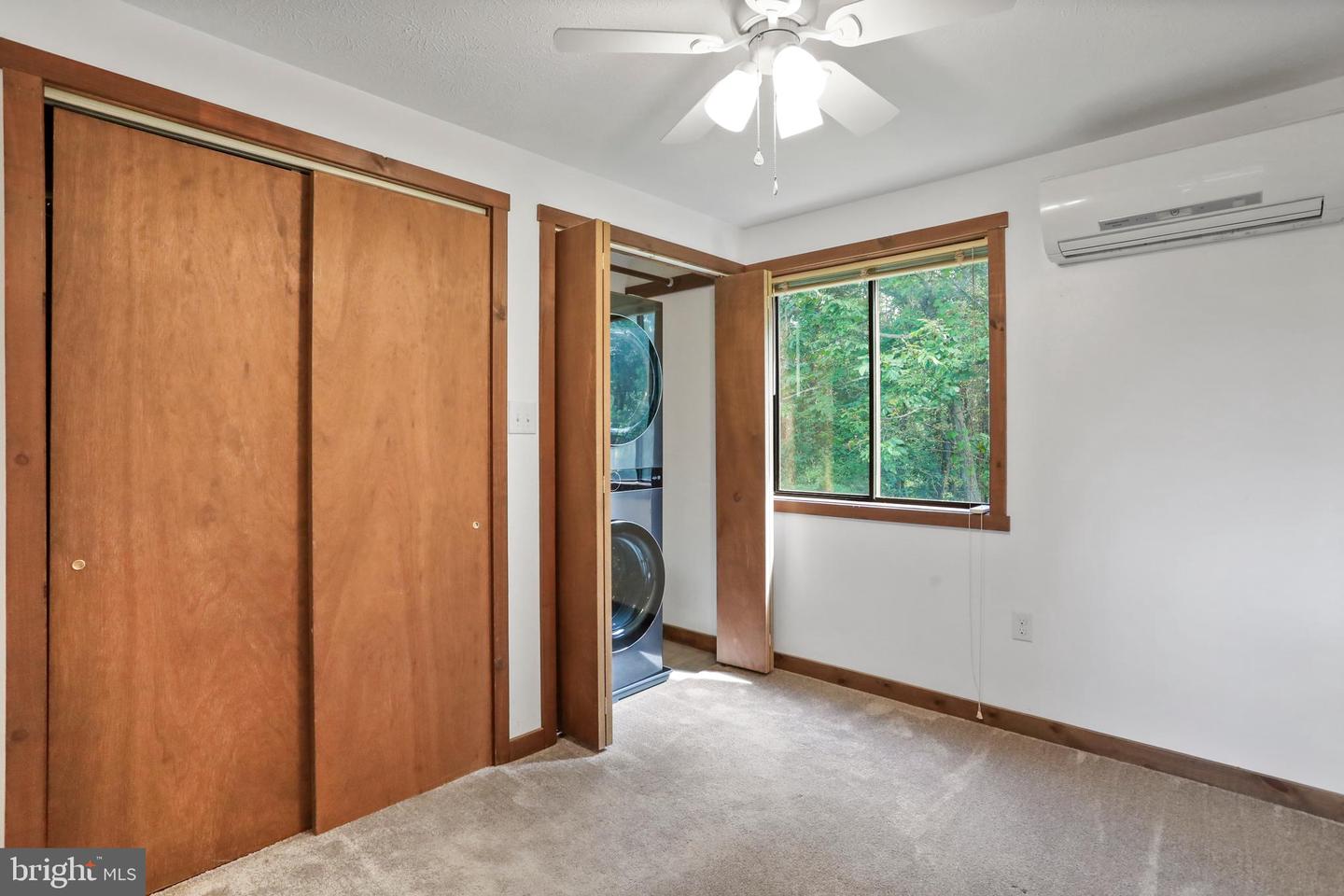 59 W EAGLEWOOD LN, MOUNT JACKSON, Virginia 22842, 3 Bedrooms Bedrooms, ,2 BathroomsBathrooms,Residential,For sale,59 W EAGLEWOOD LN,VASH2012318 MLS # VASH2012318