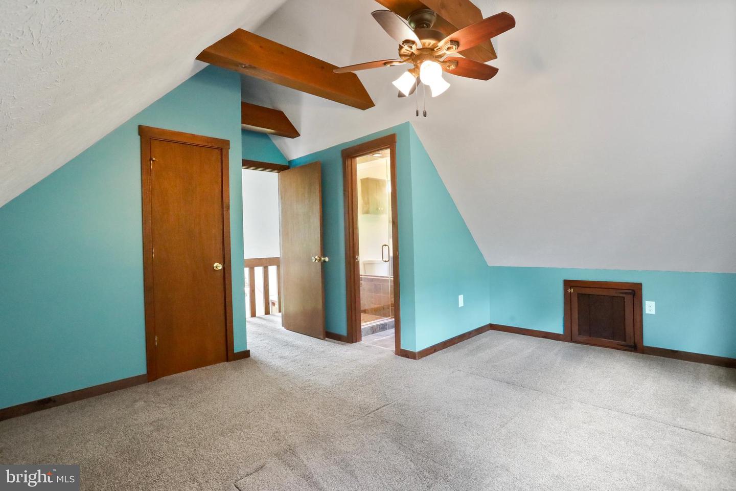 59 W EAGLEWOOD LN, MOUNT JACKSON, Virginia 22842, 3 Bedrooms Bedrooms, ,2 BathroomsBathrooms,Residential,For sale,59 W EAGLEWOOD LN,VASH2012318 MLS # VASH2012318