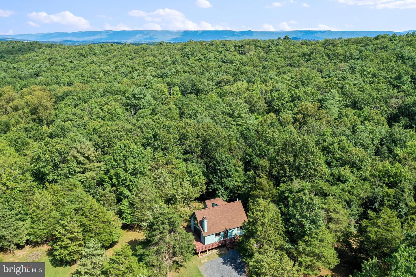 59 W EAGLEWOOD LN, MOUNT JACKSON, Virginia 22842, 3 Bedrooms Bedrooms, ,2 BathroomsBathrooms,Residential,For sale,59 W EAGLEWOOD LN,VASH2012318 MLS # VASH2012318