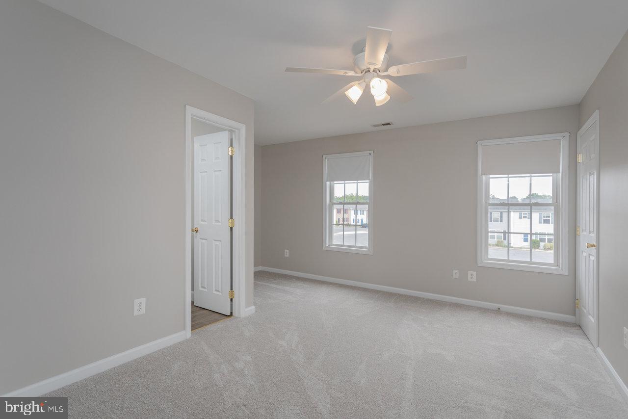 224 KADIES LN, EDINBURG, Virginia 22824, 2 Bedrooms Bedrooms, 5 Rooms Rooms,2 BathroomsBathrooms,Residential,For sale,224 KADIES LN,VASH2012320 MLS # VASH2012320