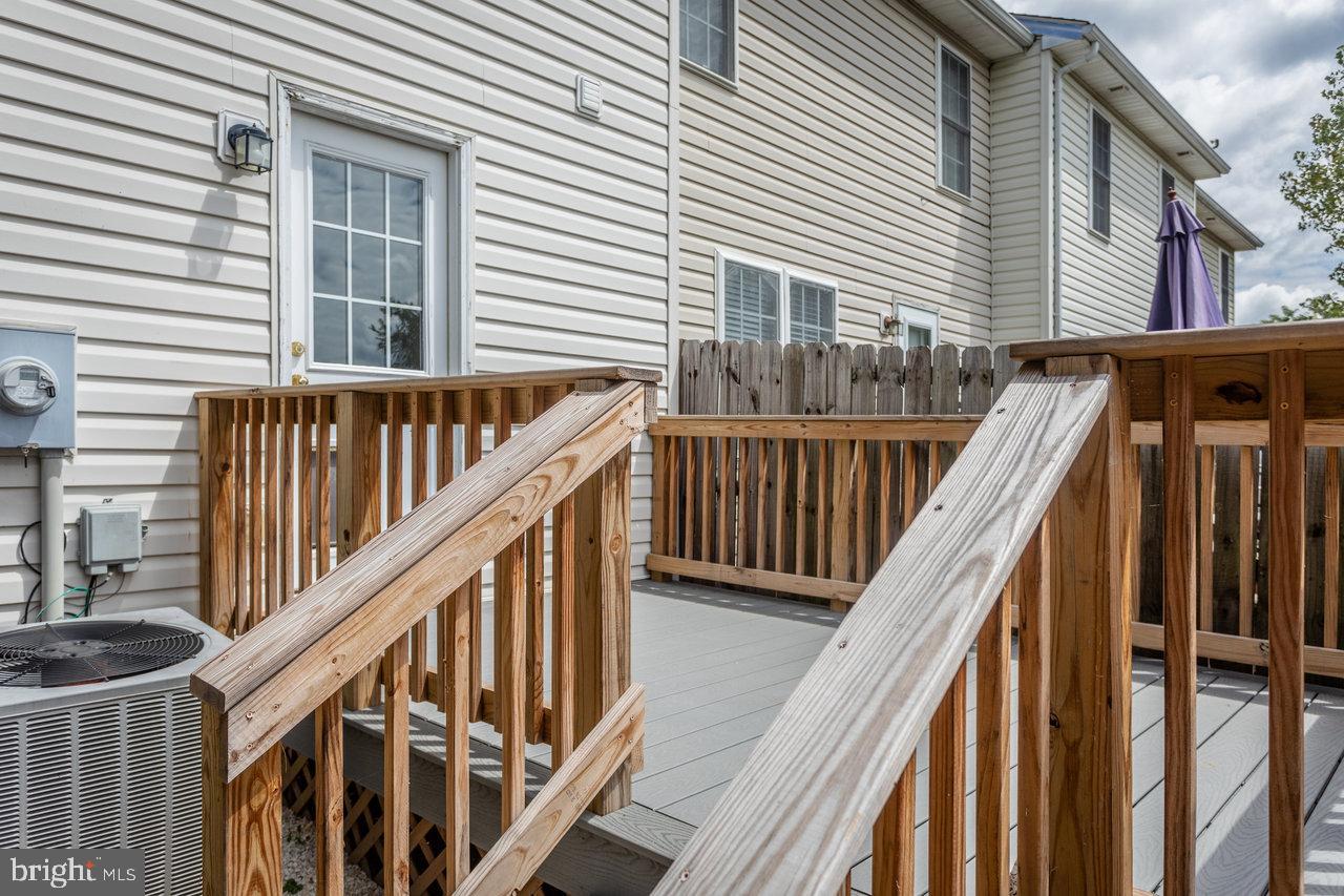 224 KADIES LN, EDINBURG, Virginia 22824, 2 Bedrooms Bedrooms, 5 Rooms Rooms,2 BathroomsBathrooms,Residential,For sale,224 KADIES LN,VASH2012320 MLS # VASH2012320