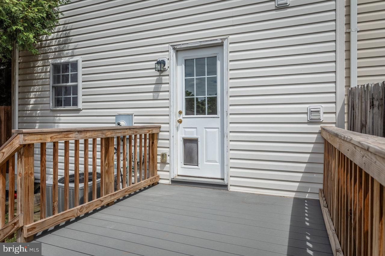 224 KADIES LN, EDINBURG, Virginia 22824, 2 Bedrooms Bedrooms, 5 Rooms Rooms,2 BathroomsBathrooms,Residential,For sale,224 KADIES LN,VASH2012320 MLS # VASH2012320