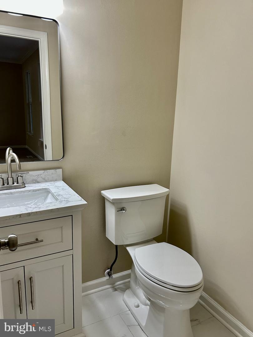 15472 AMBERGATE DR, WOODBRIDGE, Virginia 22193, 4 Bedrooms Bedrooms, ,3 BathroomsBathrooms,Residential,For sale,15472 AMBERGATE DR,VAPW2102646 MLS # VAPW2102646