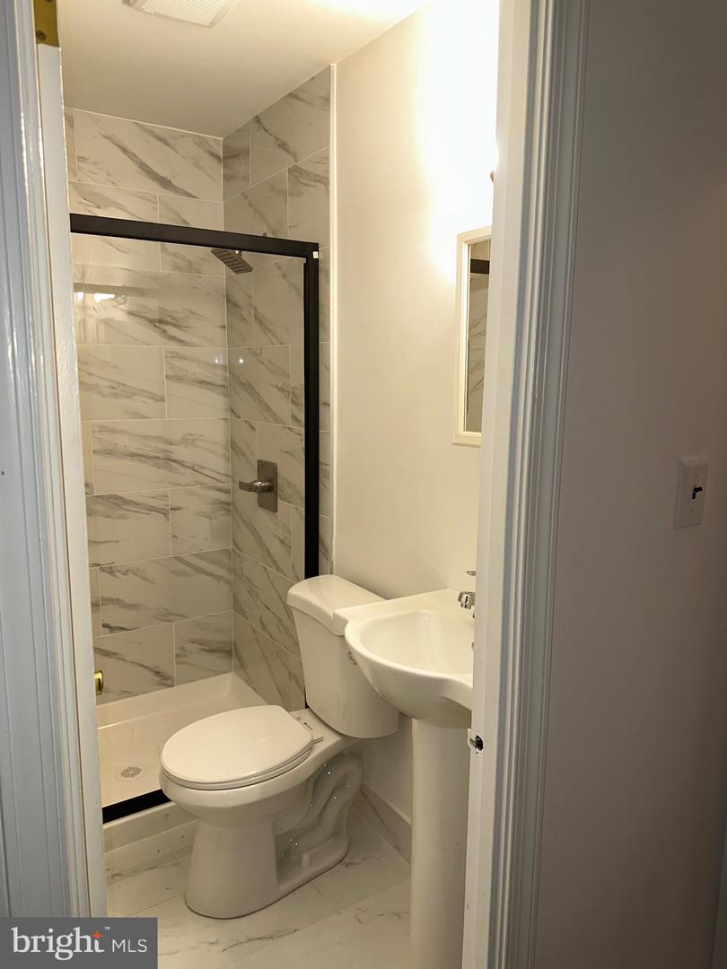 14812 SMETHWICK PL, CENTREVILLE, Virginia 20120, 3 Bedrooms Bedrooms, ,2 BathroomsBathrooms,Residential,For sale,14812 SMETHWICK PL,VAFX2263310 MLS # VAFX2263310