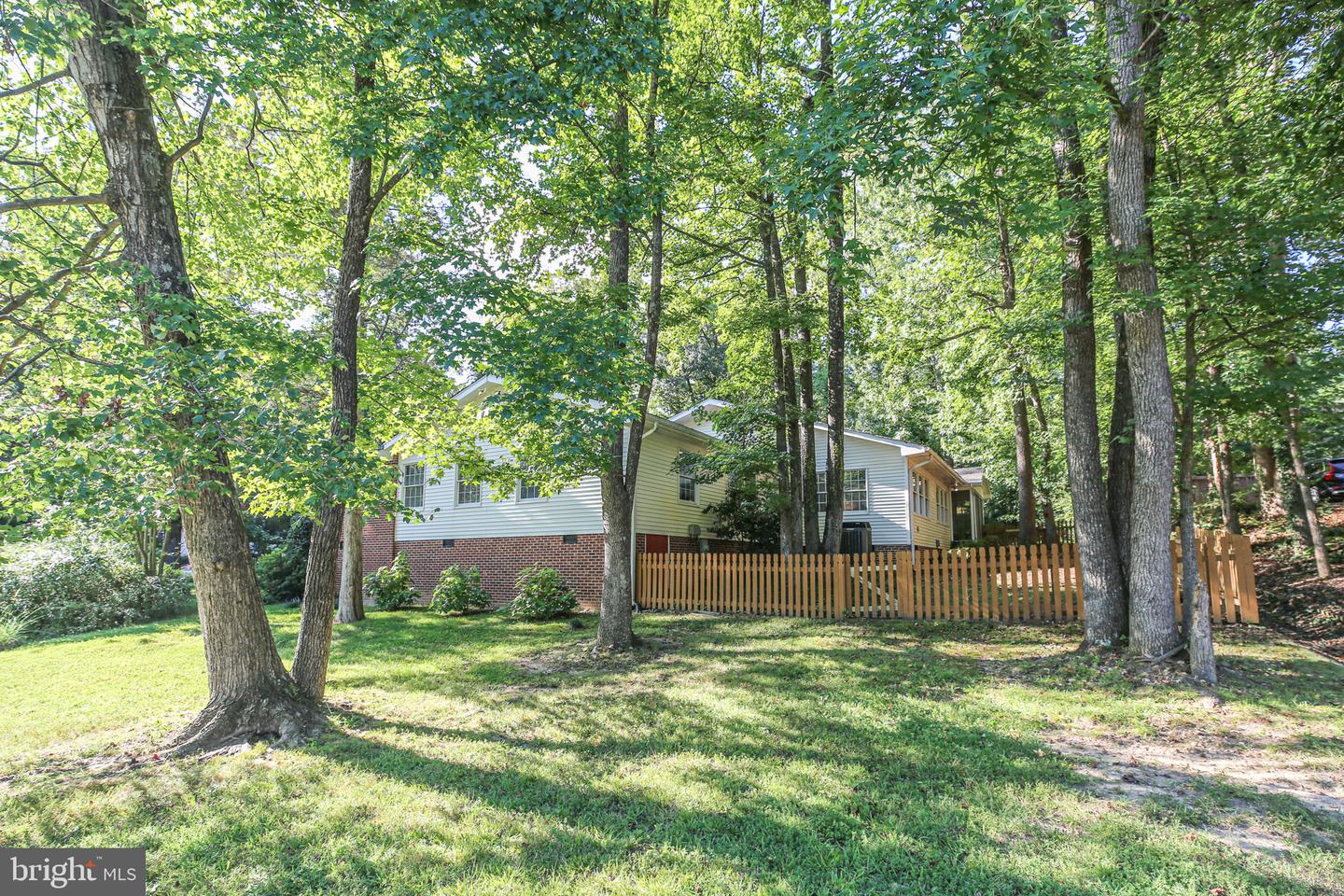 17 SENECA, FREDERICKSBURG, Virginia 22401, 4 Bedrooms Bedrooms, ,2 BathroomsBathrooms,Residential,For sale,17 SENECA,VAFB2008848 MLS # VAFB2008848