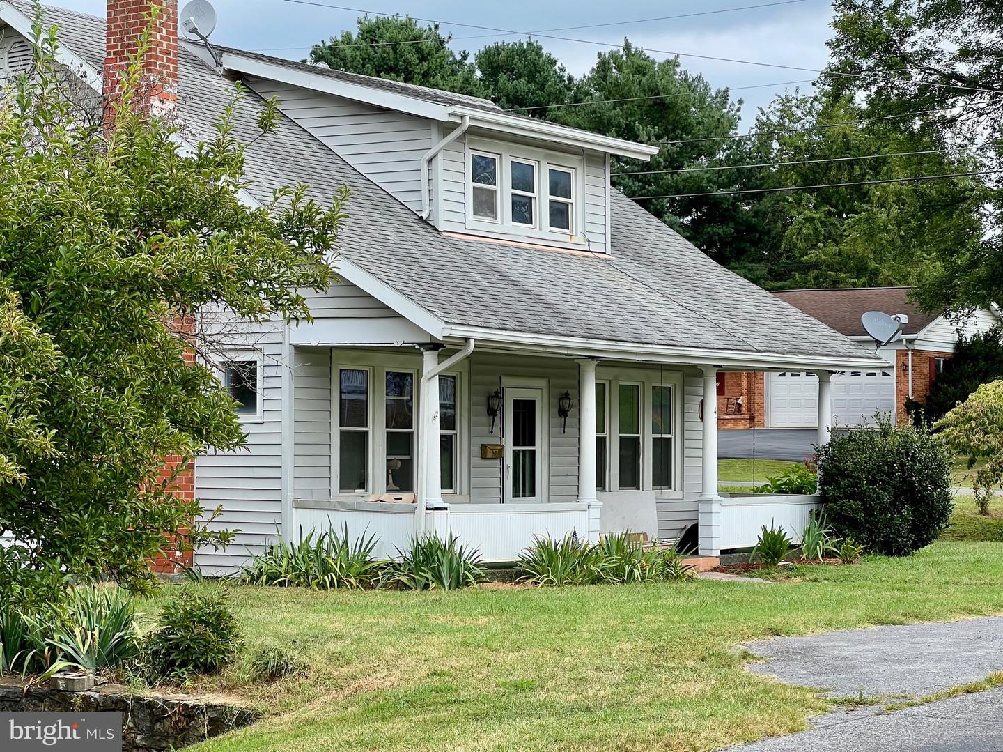 411 SHENANDOAH AVE, SHENANDOAH, Virginia 22849, 3 Bedrooms Bedrooms, ,1 BathroomBathrooms,Residential,For sale,411 SHENANDOAH AVE,VAPA2005294 MLS # VAPA2005294