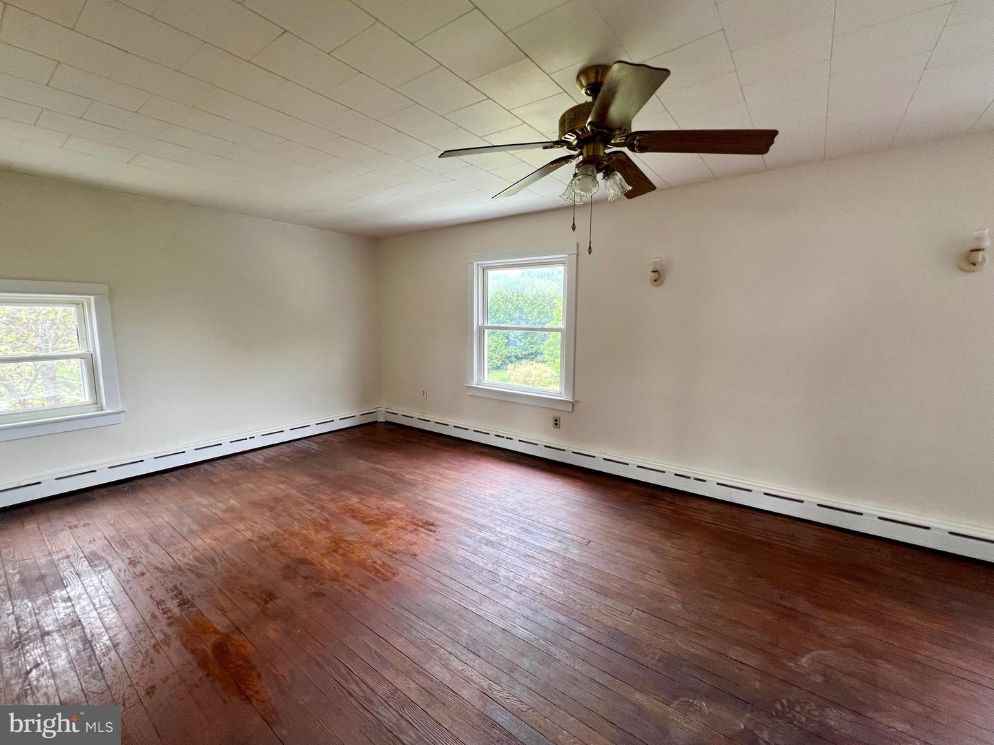 411 SHENANDOAH AVE, SHENANDOAH, Virginia 22849, 3 Bedrooms Bedrooms, ,1 BathroomBathrooms,Residential,For sale,411 SHENANDOAH AVE,VAPA2005294 MLS # VAPA2005294