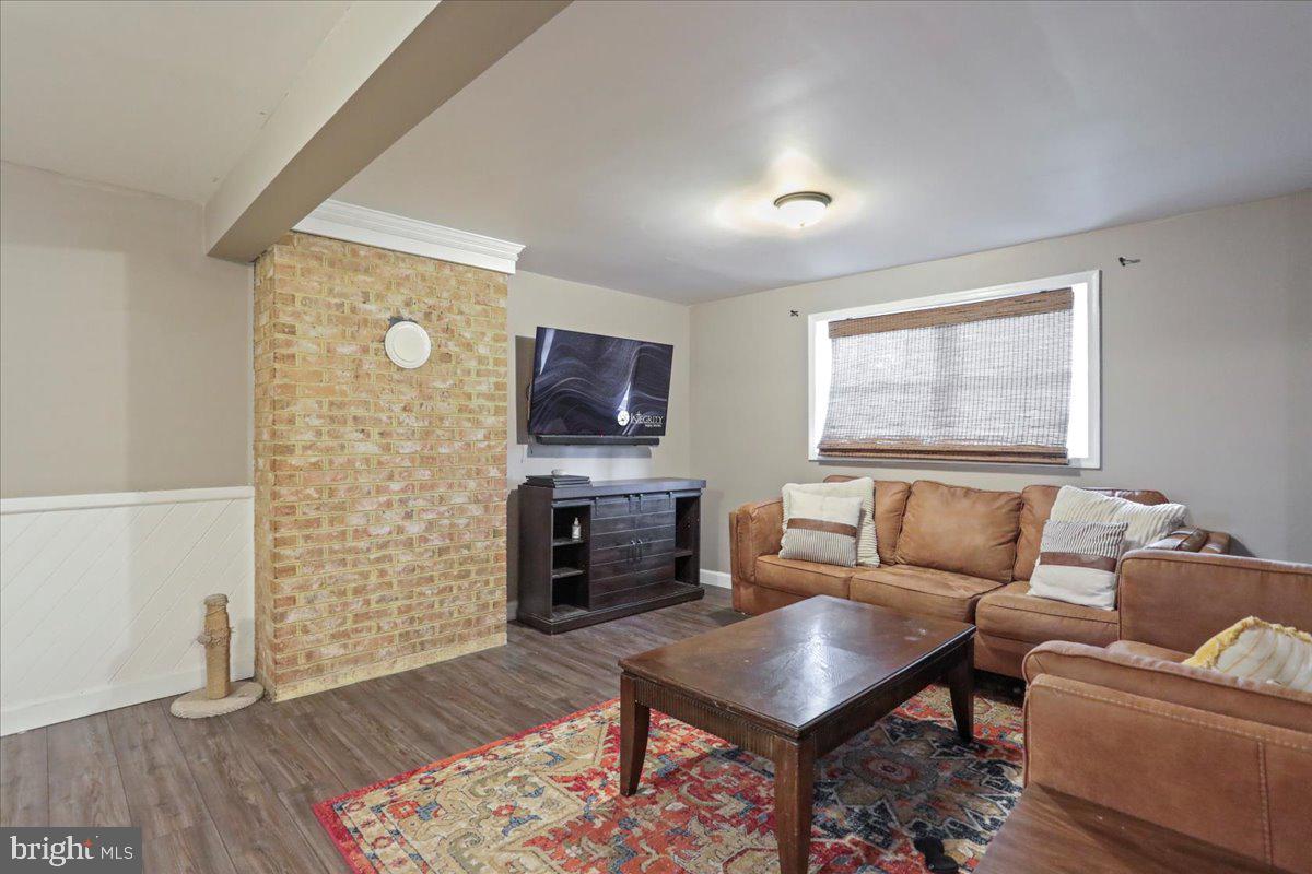 966 WOODSTOCK LN, WINCHESTER, Virginia 22601, 3 Bedrooms Bedrooms, ,2 BathroomsBathrooms,Residential,For sale,966 WOODSTOCK LN,VAWI2008968 MLS # VAWI2008968