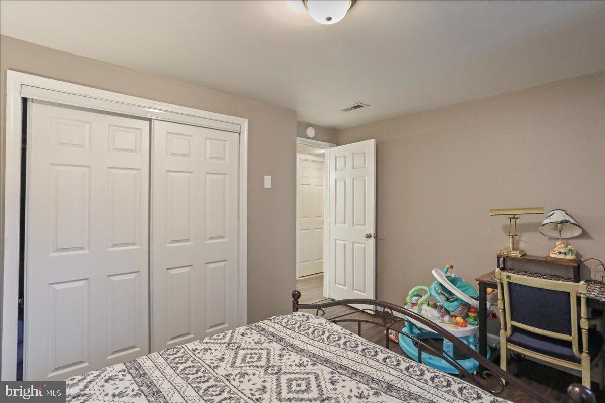 966 WOODSTOCK LN, WINCHESTER, Virginia 22601, 3 Bedrooms Bedrooms, ,2 BathroomsBathrooms,Residential,For sale,966 WOODSTOCK LN,VAWI2008968 MLS # VAWI2008968