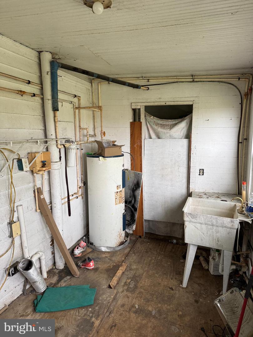 7382 BULLBEGGER RD, OAK HALL, Virginia 23416, 3 Bedrooms Bedrooms, ,1 BathroomBathrooms,Residential,For sale,7382 BULLBEGGER RD,VAAC2002190 MLS # VAAC2002190