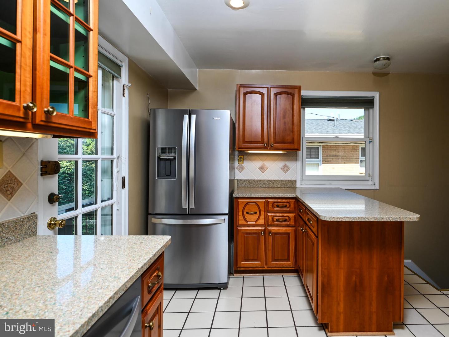 2201 ROLLINS DR, ALEXANDRIA, Virginia 22307, 3 Bedrooms Bedrooms, 17 Rooms Rooms,3 BathroomsBathrooms,Residential,For sale,2201 ROLLINS DR,VAFX2246546 MLS # VAFX2246546