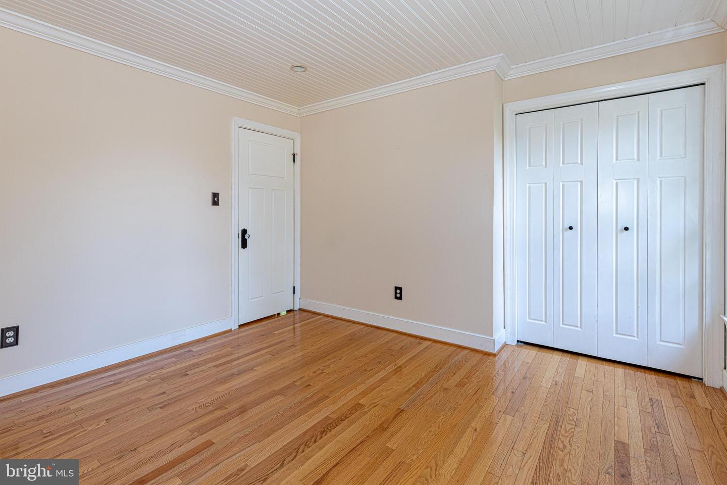 9849 S PARK CIR, FAIRFAX STATION, Virginia 22039, 4 Bedrooms Bedrooms, ,3 BathroomsBathrooms,Residential,For sale,9849 S PARK CIR,VAFX2255448 MLS # VAFX2255448