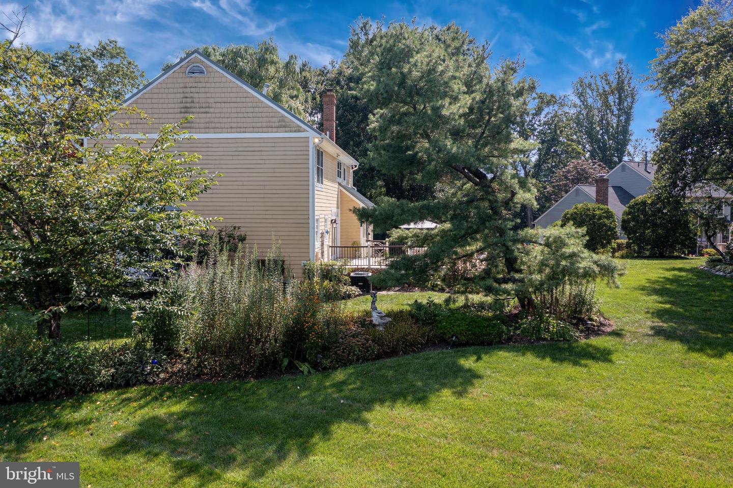 9849 S PARK CIR, FAIRFAX STATION, Virginia 22039, 4 Bedrooms Bedrooms, ,3 BathroomsBathrooms,Residential,For sale,9849 S PARK CIR,VAFX2255448 MLS # VAFX2255448
