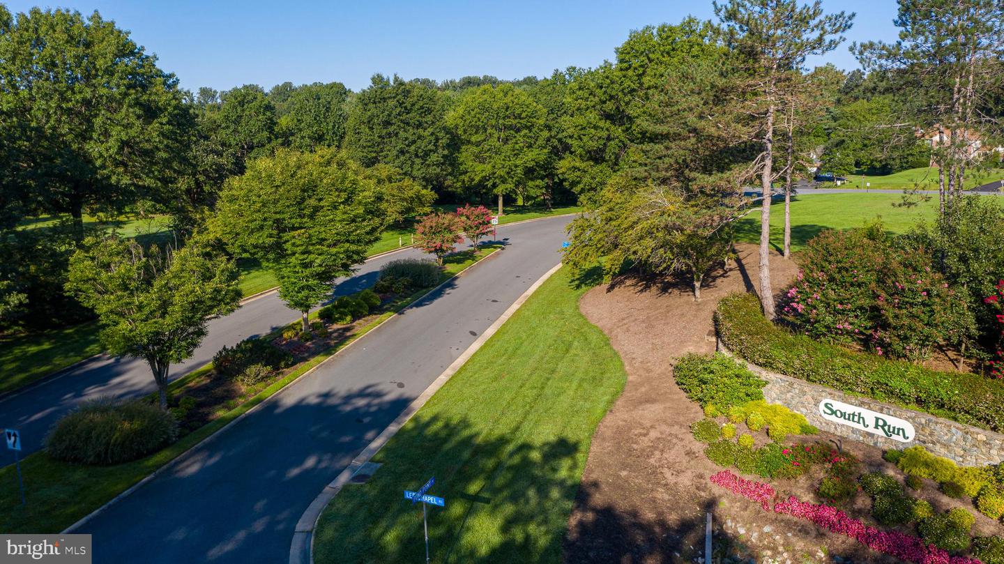 9849 S PARK CIR, FAIRFAX STATION, Virginia 22039, 4 Bedrooms Bedrooms, ,3 BathroomsBathrooms,Residential,For sale,9849 S PARK CIR,VAFX2255448 MLS # VAFX2255448