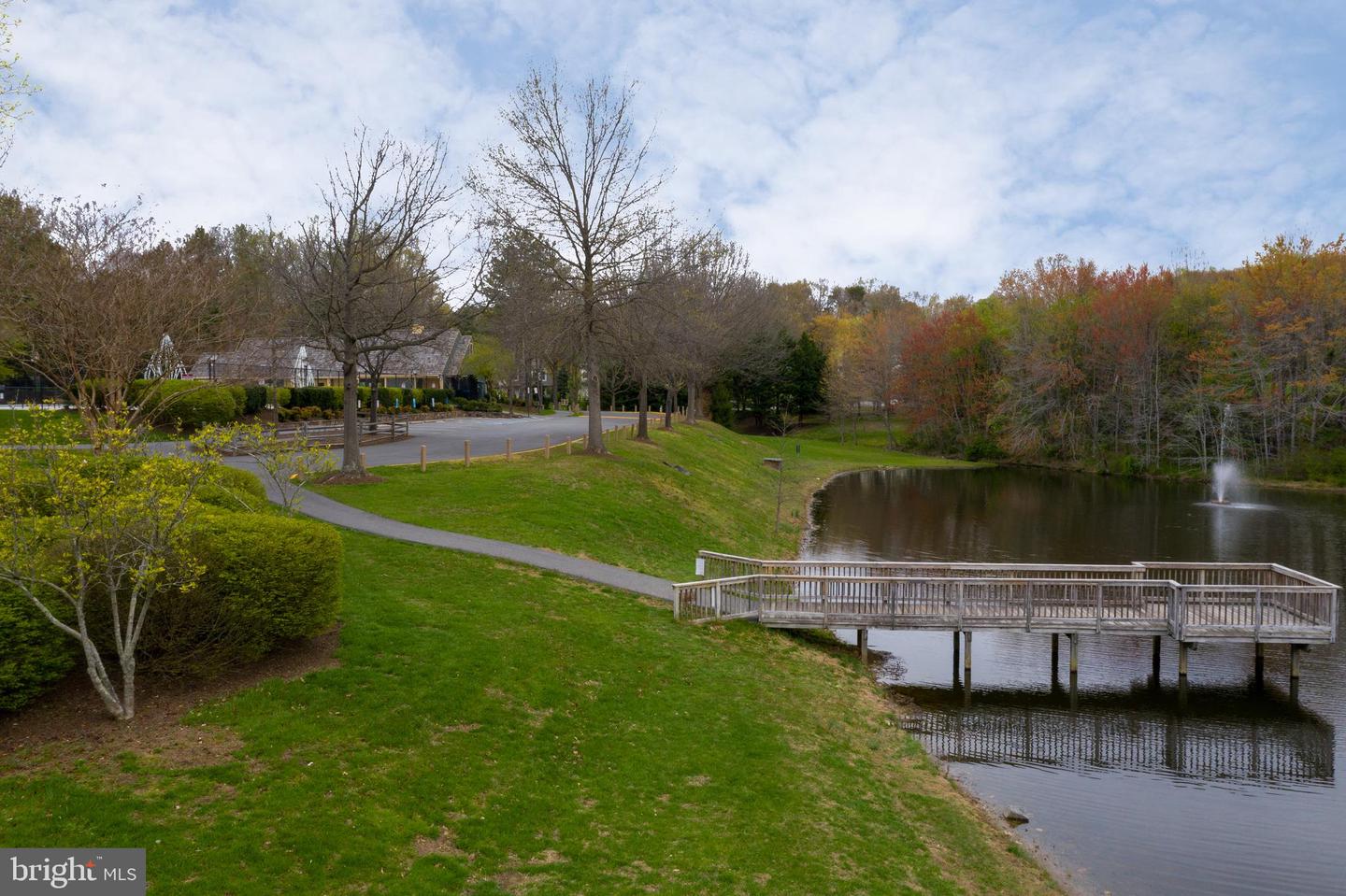 9849 S PARK CIR, FAIRFAX STATION, Virginia 22039, 4 Bedrooms Bedrooms, ,3 BathroomsBathrooms,Residential,For sale,9849 S PARK CIR,VAFX2255448 MLS # VAFX2255448