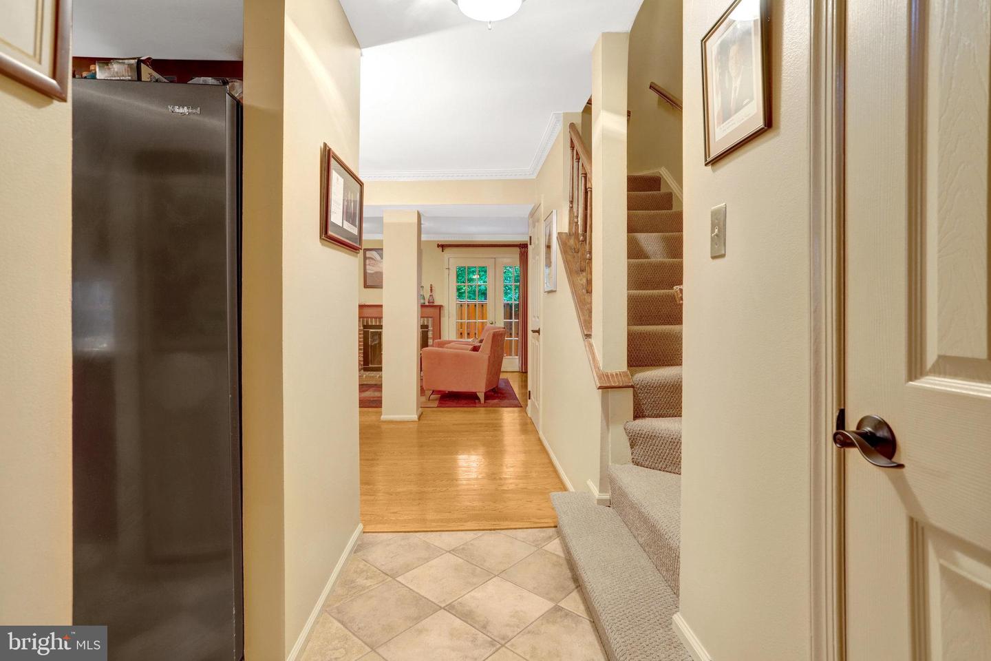 2540 S WALTER REED DR #4, ARLINGTON, Virginia 22206, 3 Bedrooms Bedrooms, ,2 BathroomsBathrooms,Residential,For sale,2540 S WALTER REED DR #4,VAAR2061202 MLS # VAAR2061202