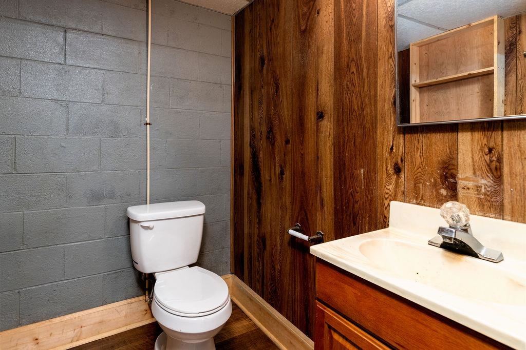 906 BELMORE AVE, STAUNTON, Virginia 24401, 3 Bedrooms Bedrooms, ,1 BathroomBathrooms,Residential,906 BELMORE AVE,668255 MLS # 668255